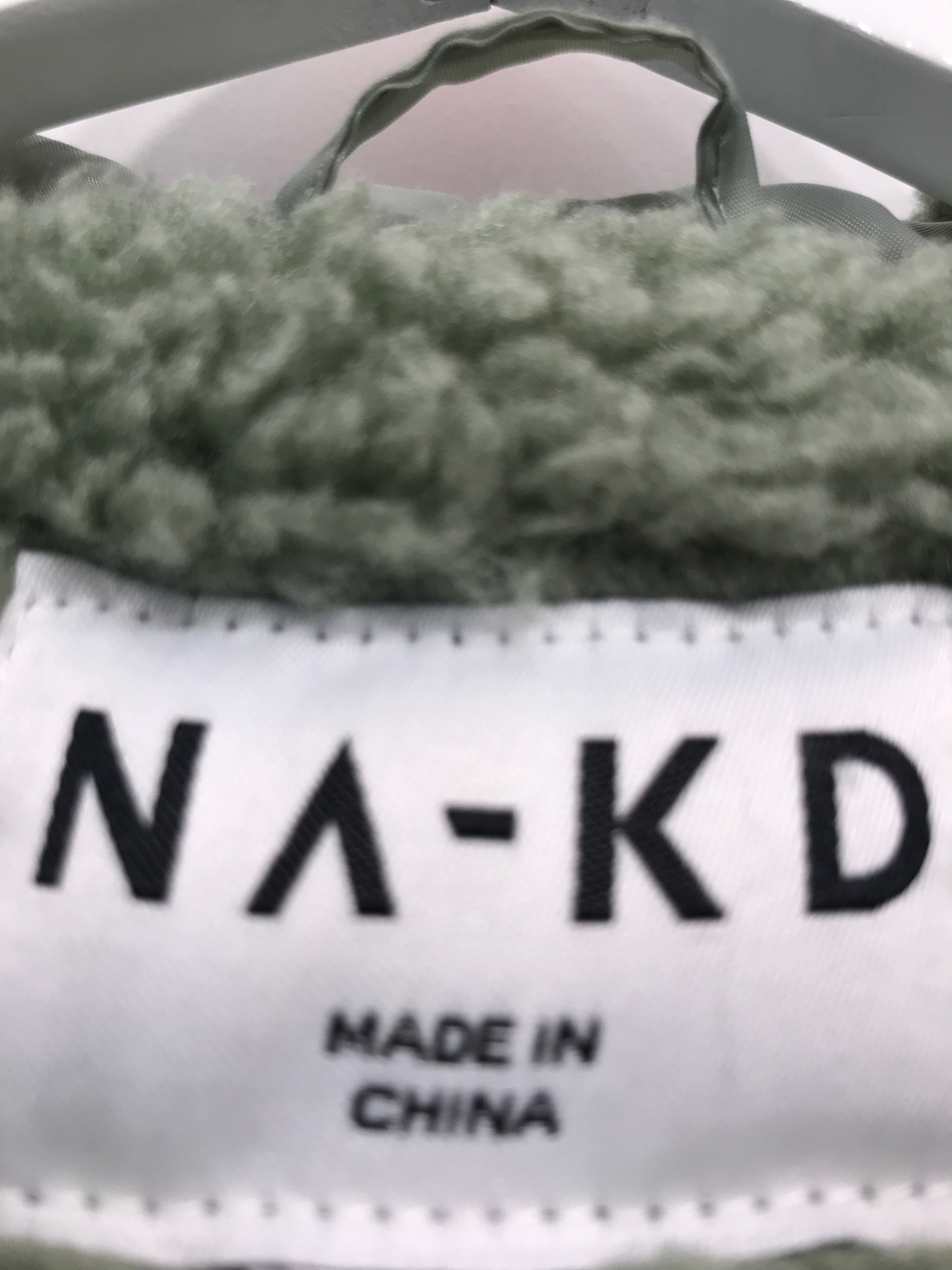 NA-KD Vest